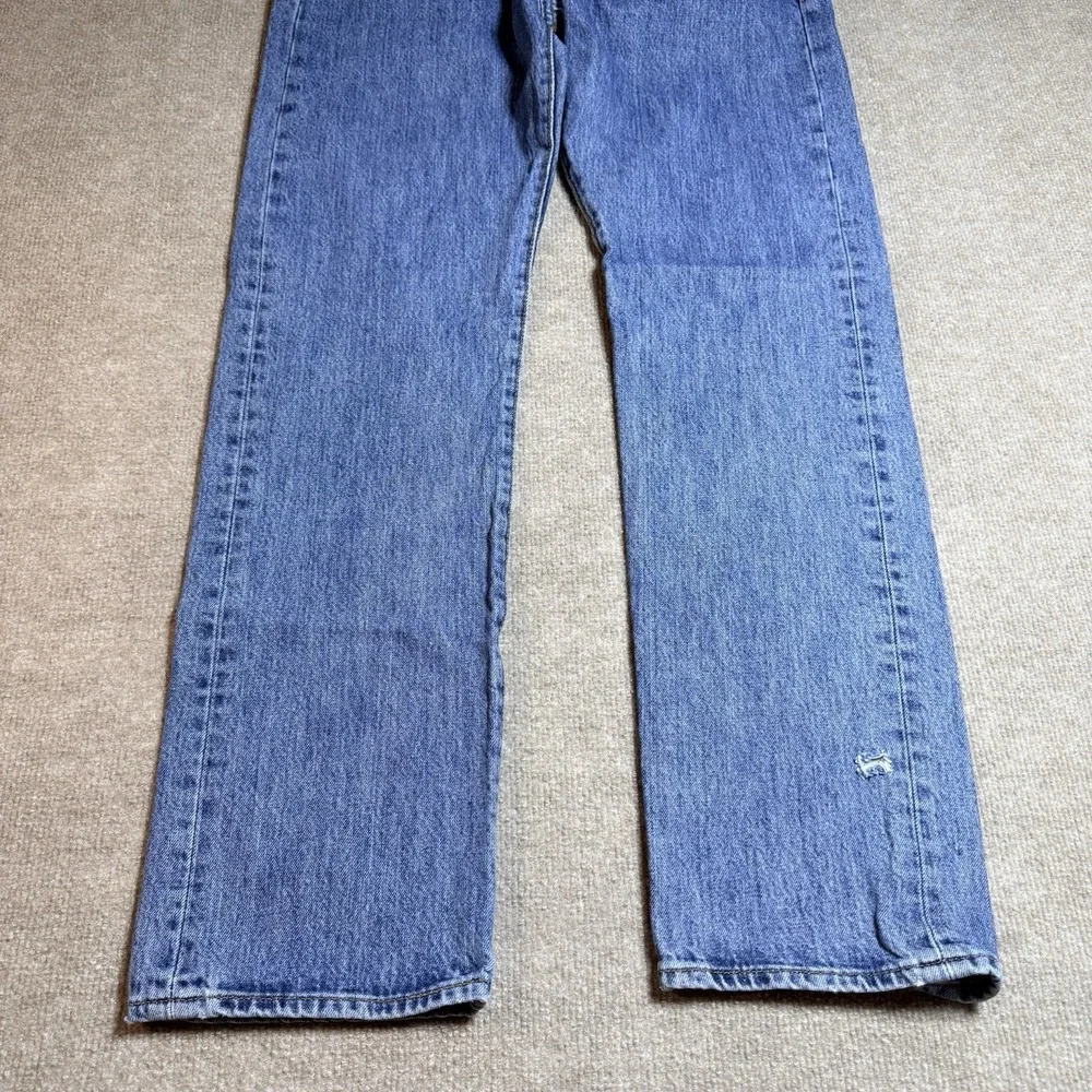 Levis 501 Original Fit Mens Jeans 33x30 Medium Wash Blue Button Fly Straight Leg
